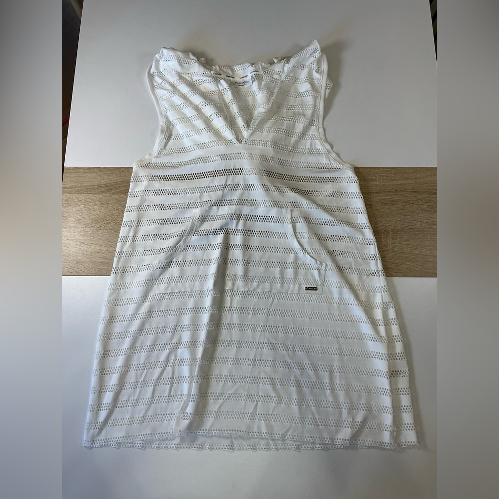 Nwot White Calvin Klein Cover-Up With Hood Sz M/L